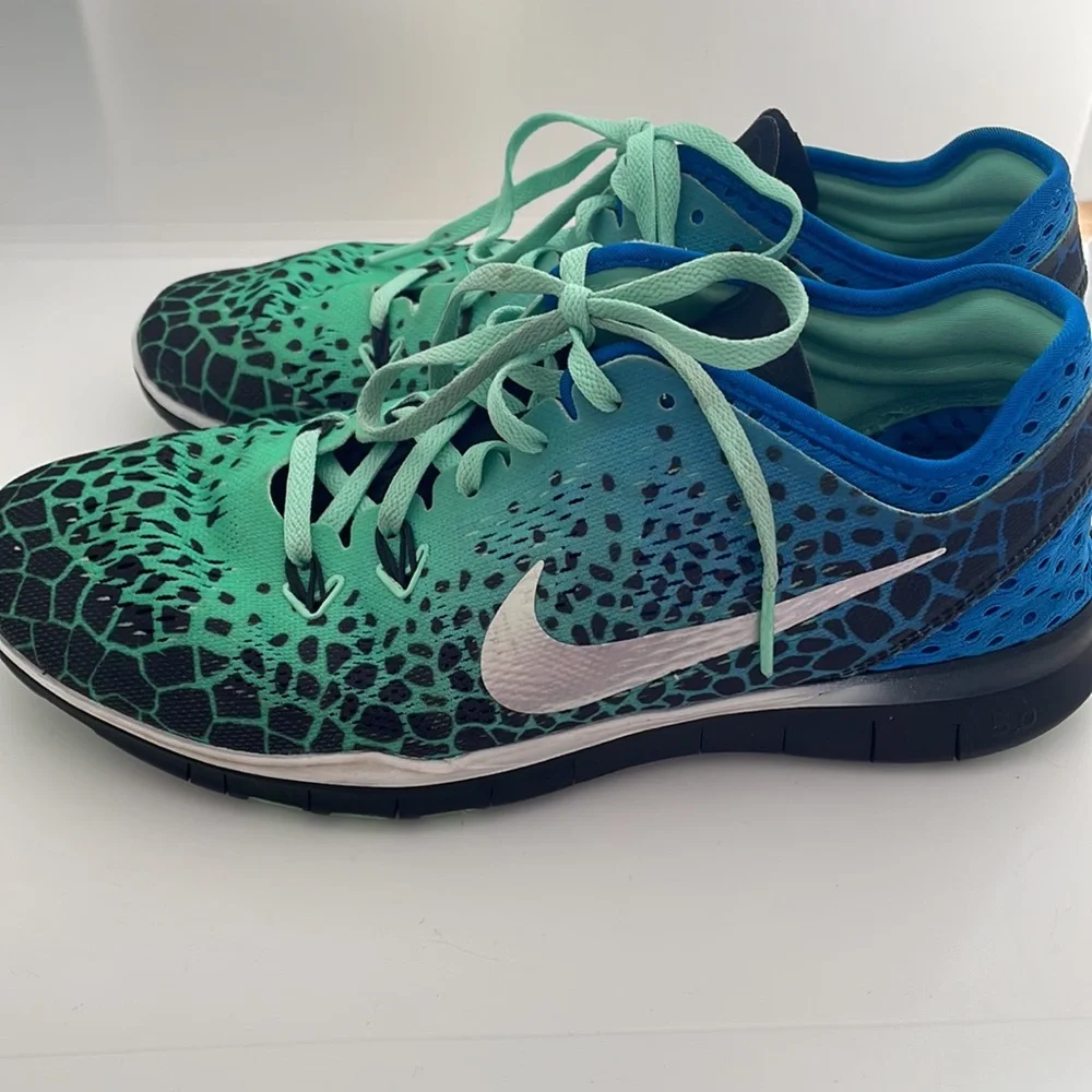 Nike great preowned